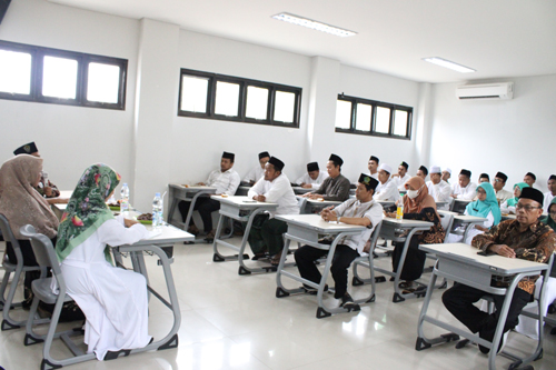 Kajian Parenting prof abdul muhid