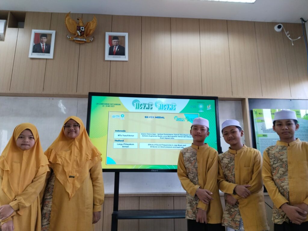 Juara Internasional Invention Competition For Young Moslem Scientists (IICYMS)