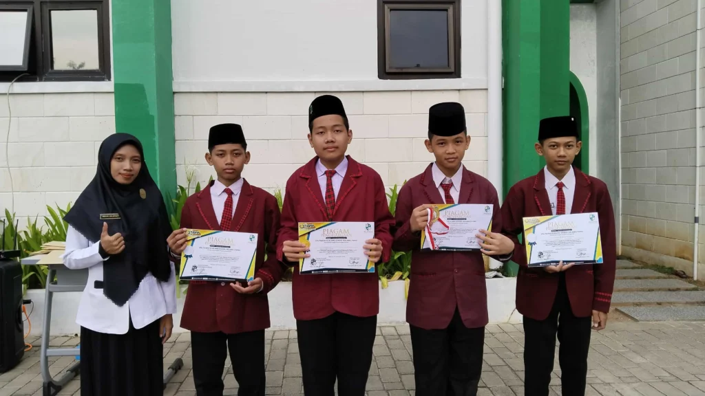 Prestasi MTs Yusuf Annur Lamongan